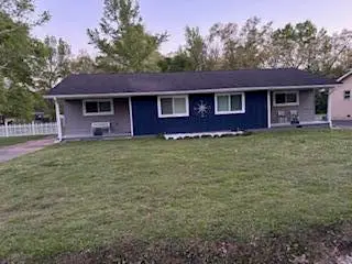 726 W 728 West State Line Road, Rossville, GA 30741