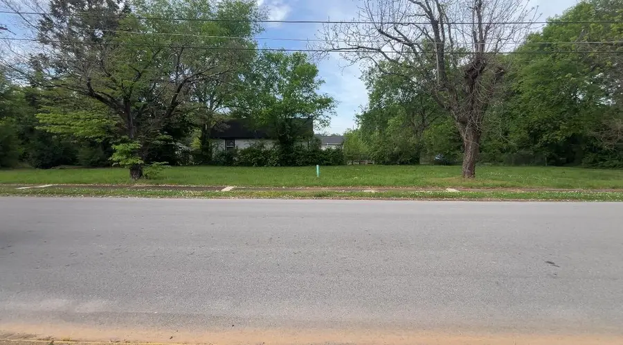 211 E 37th Street, Chattanooga, TN 37410 - #3