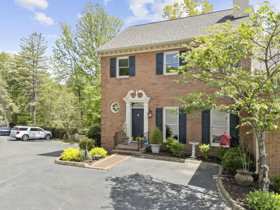 802 Signal Mountain Boulevard #113, Signal Mountain, TN 37377 - #2