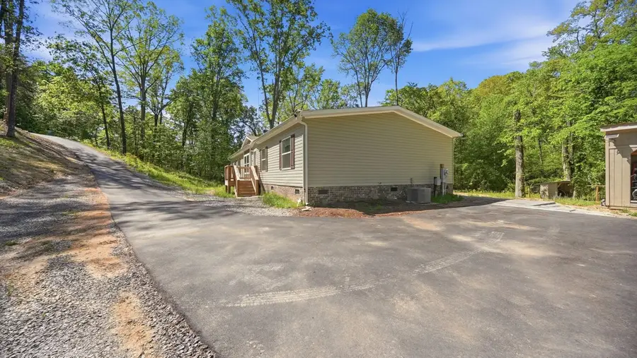 9015 Chip Drive, Soddy Daisy, TN 37379 - #3