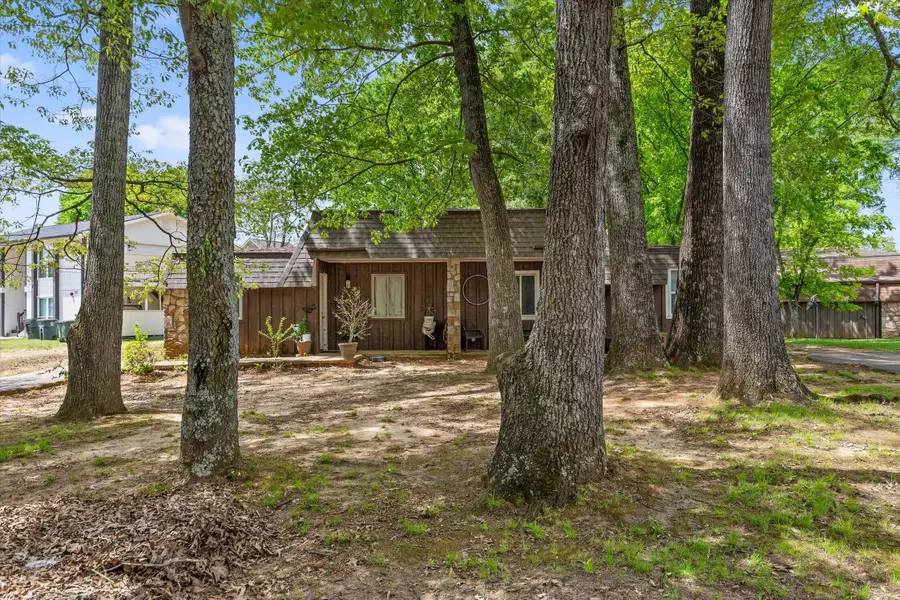 5217 Hickory Woods Lane, Hixson, TN 37343 - #3