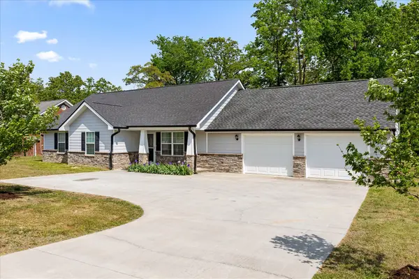 8410 Hixson Pike, Hixson, TN 37343