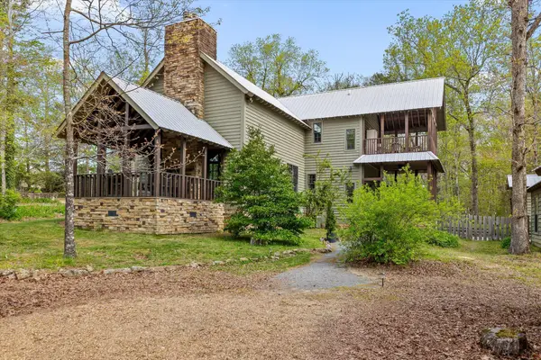 303 S Cool Street, Mentone, AL 35984