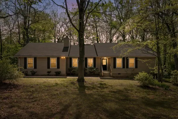 3706 Wilson Avenue, Signal Mountain, TN 37377