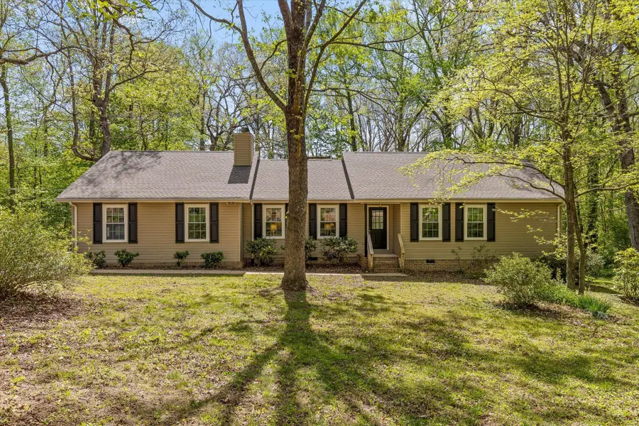 3706 Wilson Avenue, Signal Mountain, TN 37377 - #2