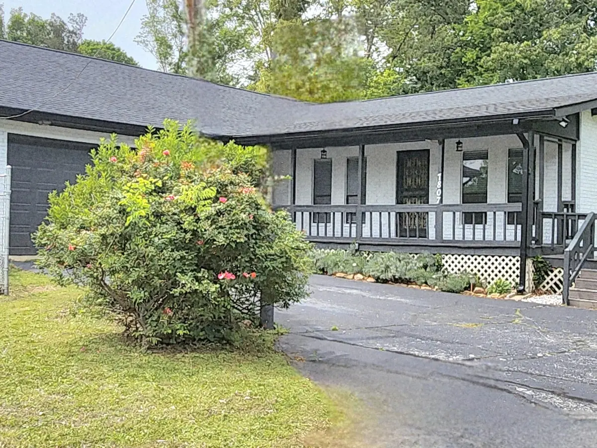 7807 Hixson Pike, Hixson, TN 37343 - #1