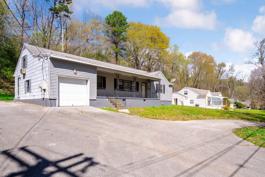 1647 S Seminole Drive, Chattanooga, TN 37412 - #2