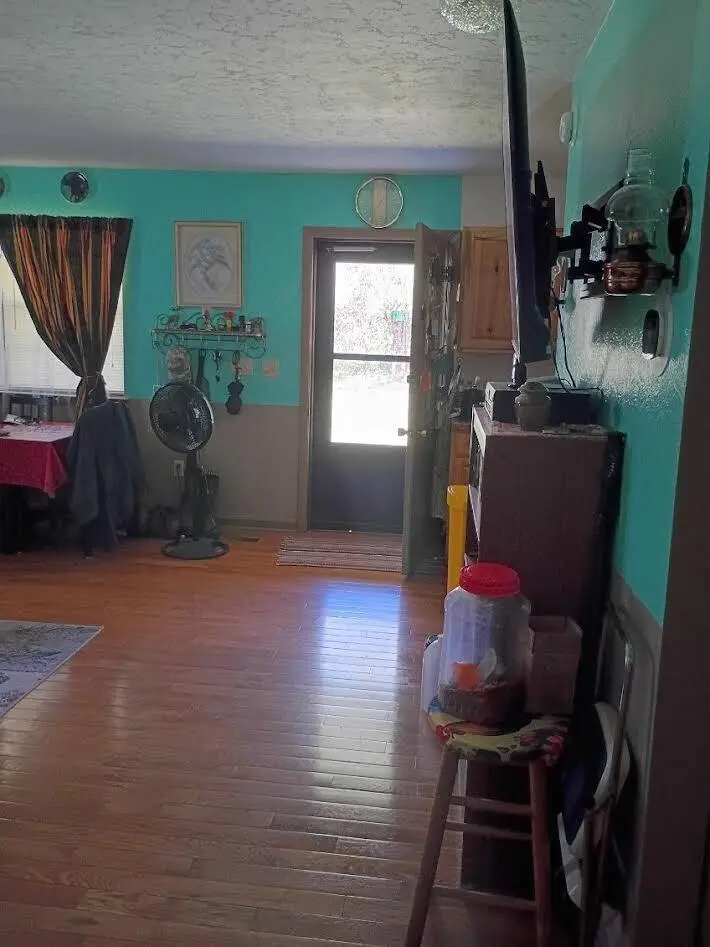 8732 Old State Highway 28, Pikeville, TN 37367 - #2