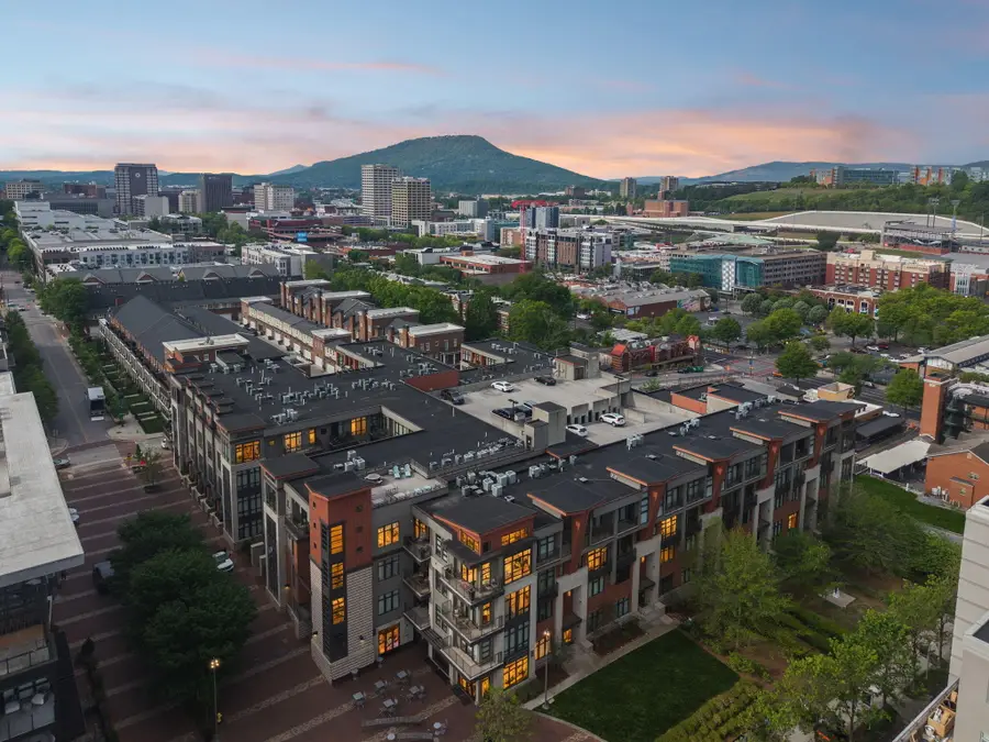 129 Walnut Street #Unit 119, Chattanooga, TN 37403 - #2