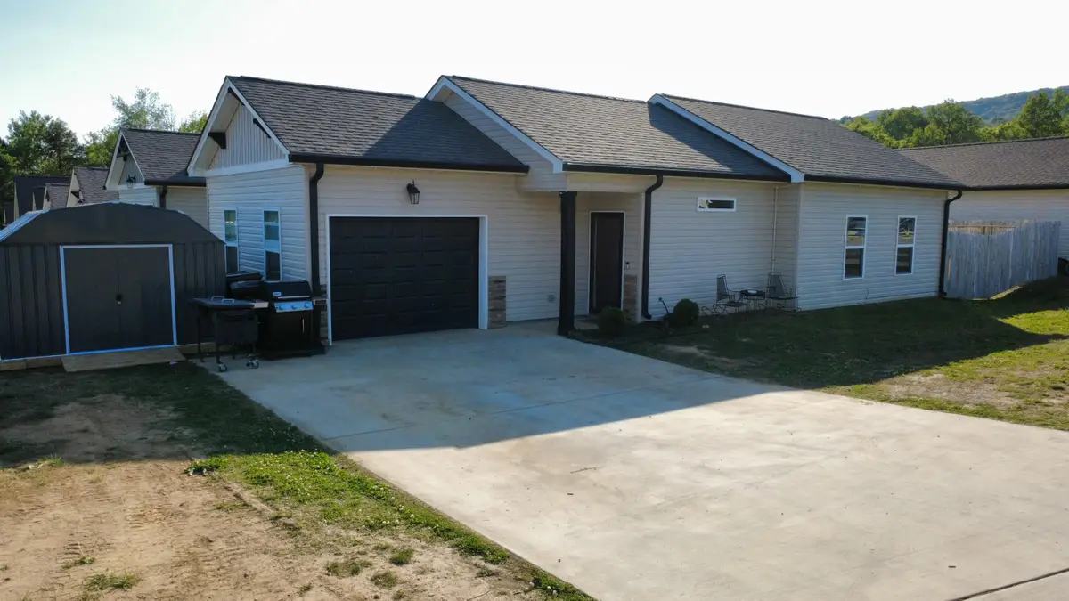 194 Norman Creek Rd, Evensville, TN 37332 - #1