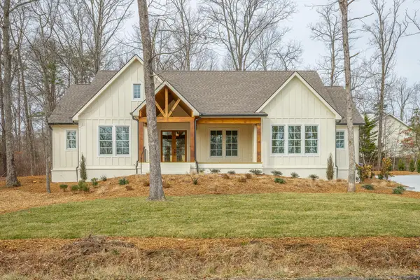 498 Hargis Road, Signal Mountain, TN 37377
