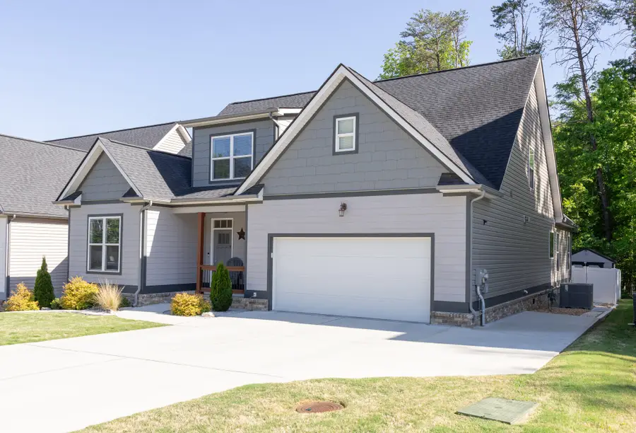 6486 Satjanon Drive, Ooltewah, TN 37363 - #2