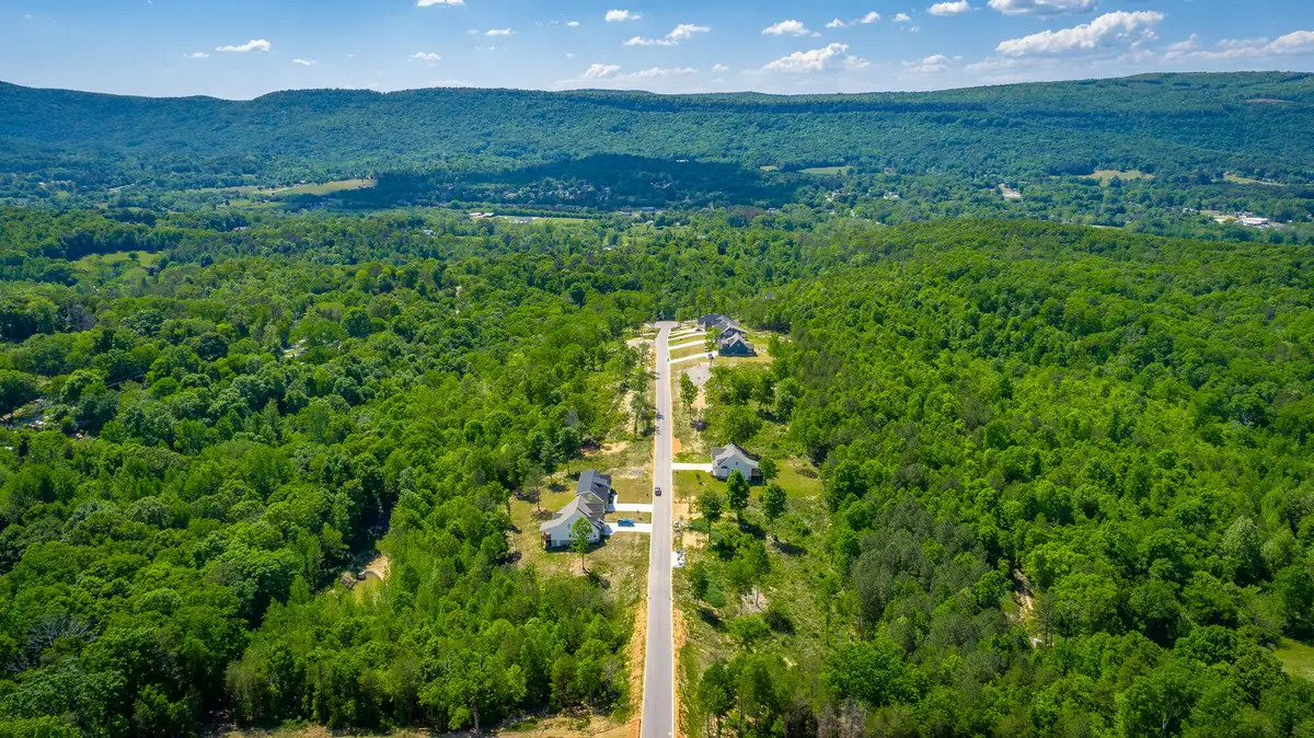 186 Cascade Drive, Rossville, GA 30741 - #1