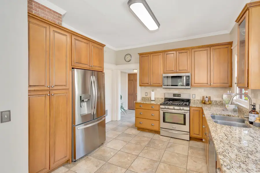 211 Mcfarland Avenue, Chattanooga, TN 37405 - #3