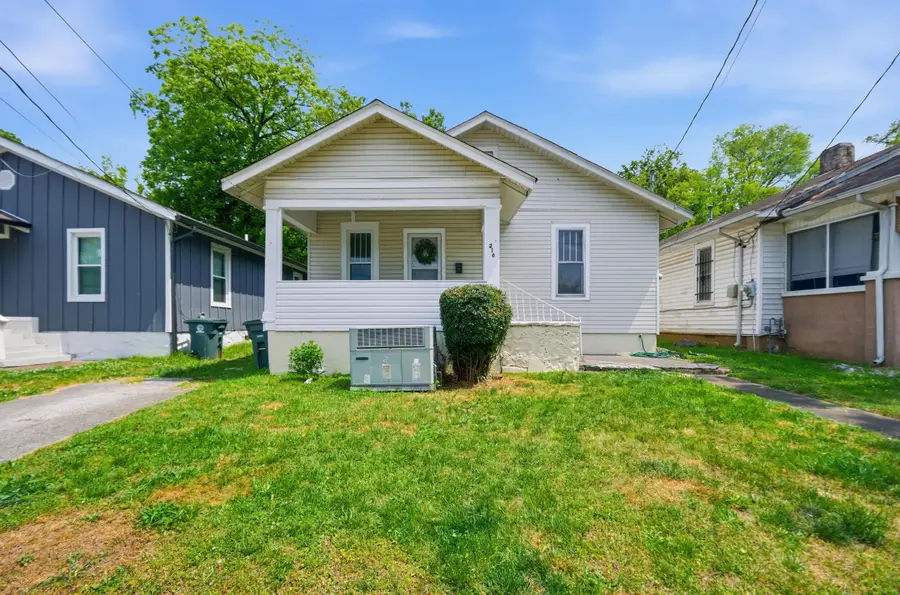 216 N Hickory Street, Chattanooga, TN 37404 - #2