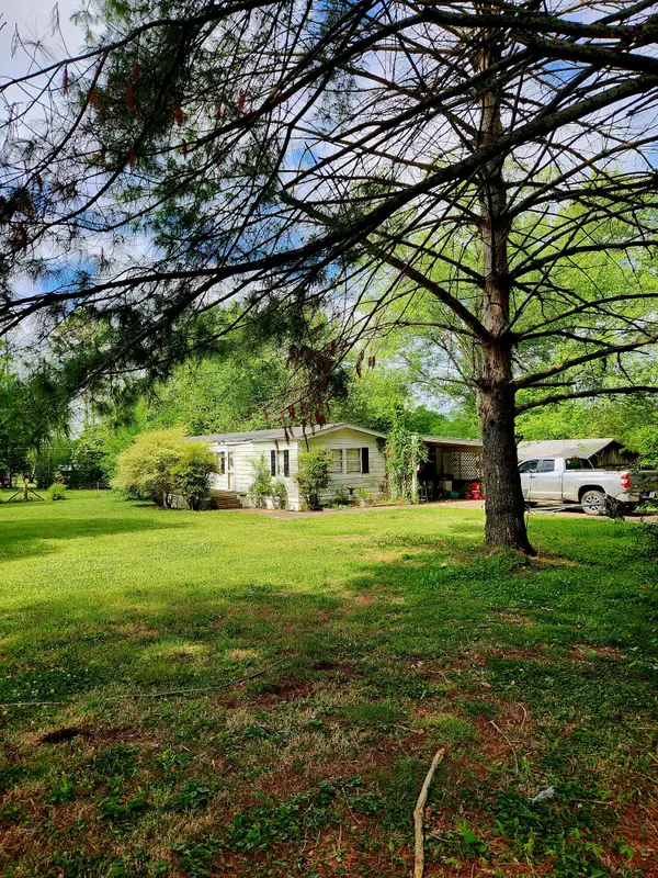 3378 Highway 39 W, Athens, TN 37303