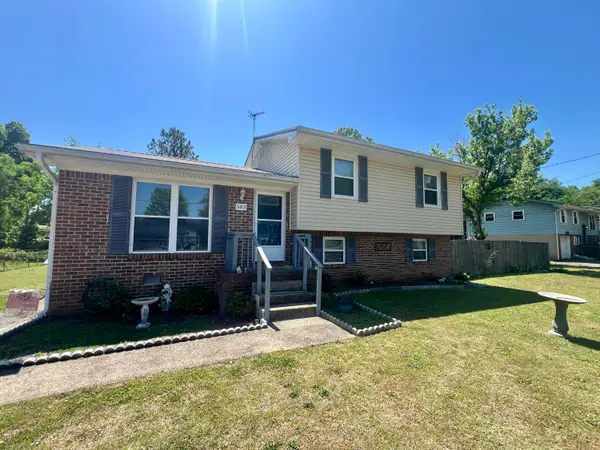 583 Pinewood Circle, Fort Oglethorpe, GA 30742