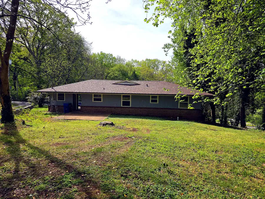 3521 E Crest Drive, Chattanooga, TN 37406 - #3