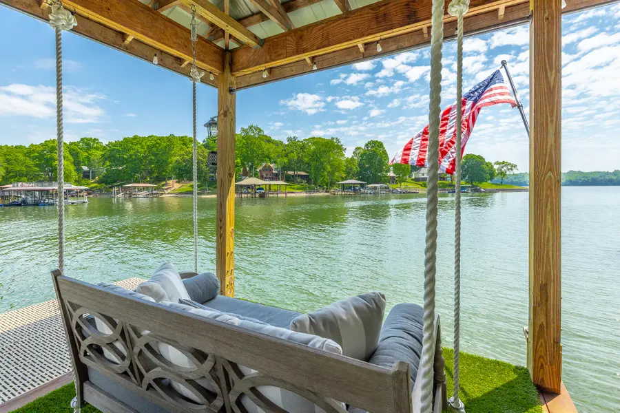 1738 Bayfront Drive, Soddy Daisy, TN 37379 - #2