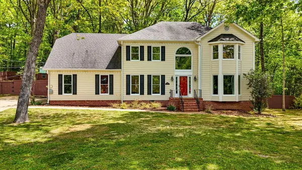 2324 Woodlair Way, Signal Mountain, TN 37377