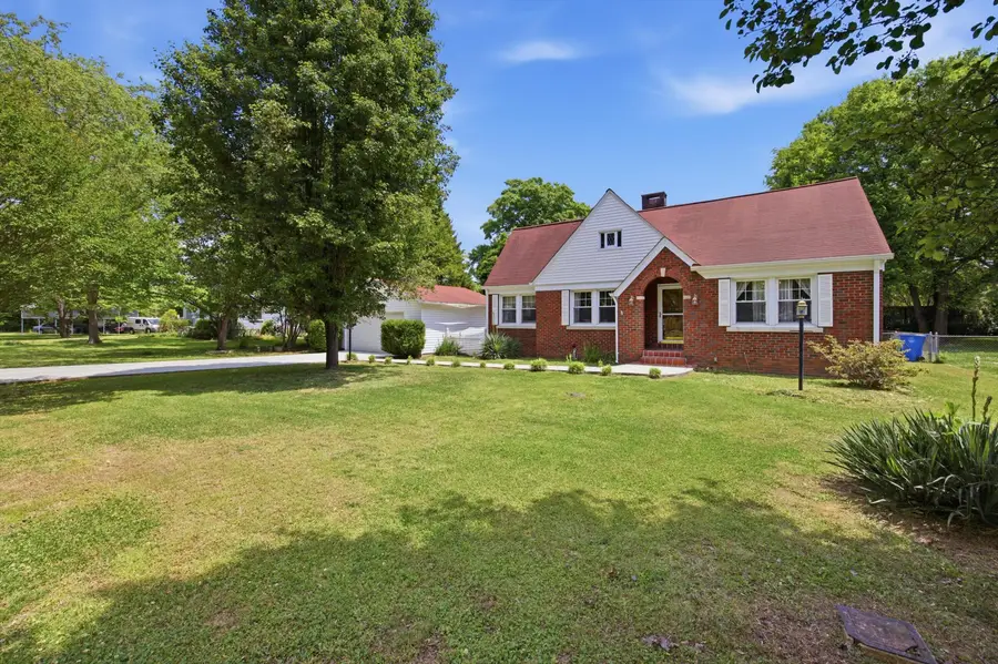 108 Amhurst Avenue, Chattanooga, TN 37411 - #3