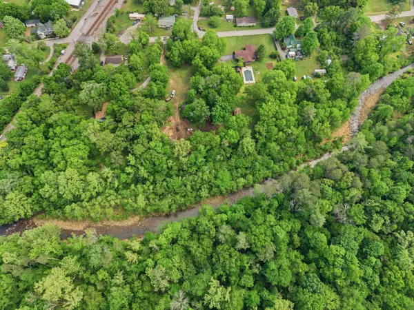 205 & 207 Leggett Road, Sale Creek, TN 37373