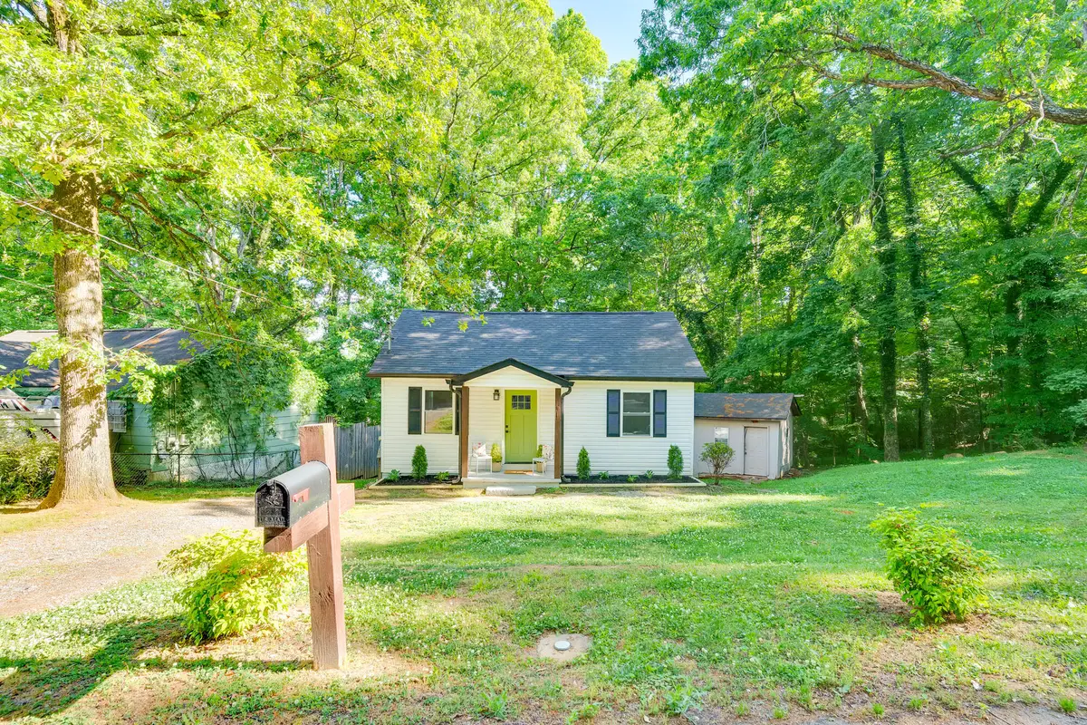 38 W 51st Street, Chattanooga, TN 37410 - #1