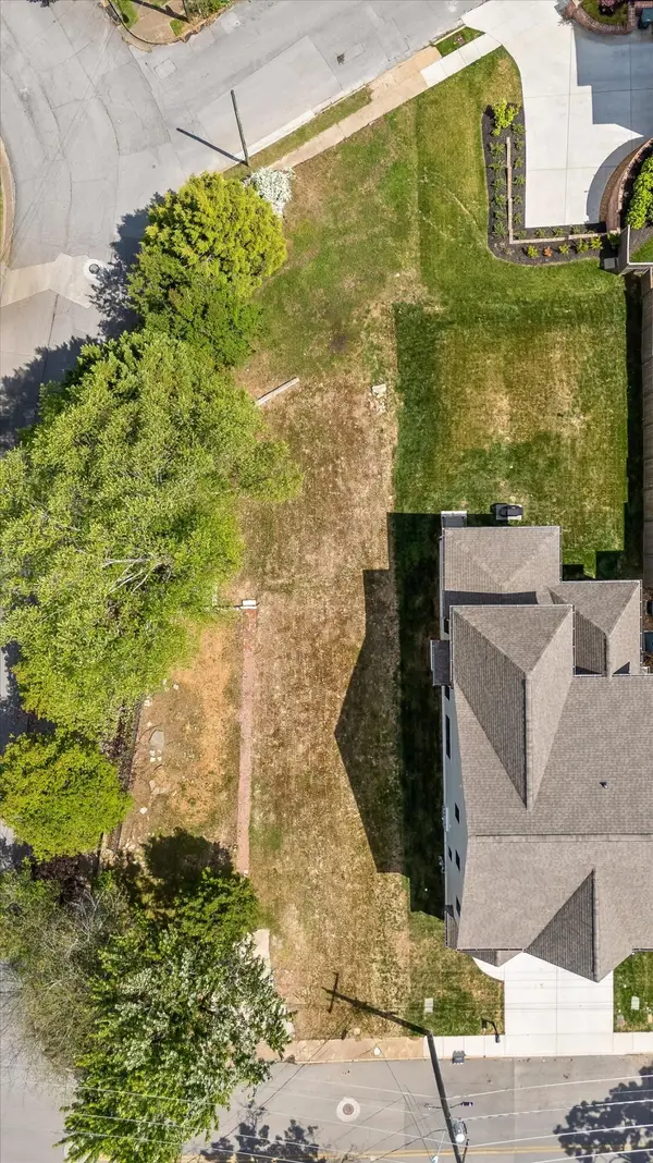 920 Forest Avenue, Chattanooga, TN 37405