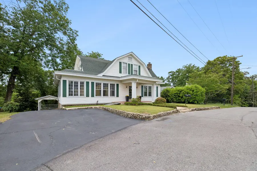 3310 Alta Vista Drive, Chattanooga, TN 37411 - #2