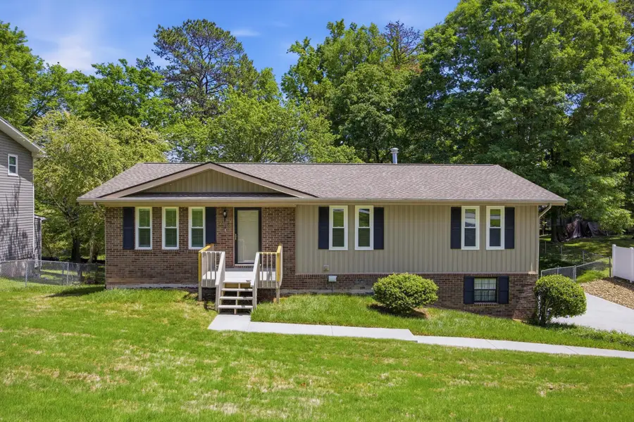 5412 Village Garden Drive, Ooltewah, TN 37363 - #2
