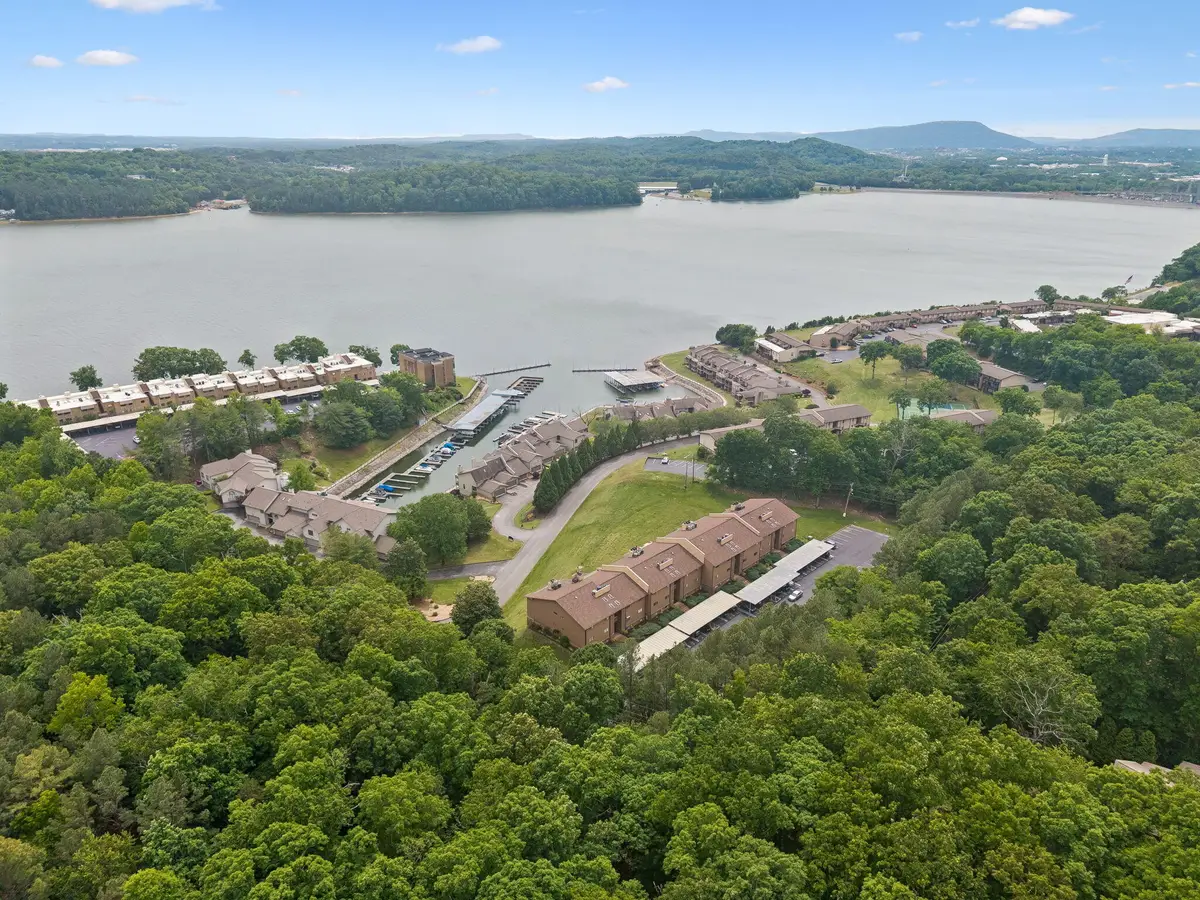 4319 Lakeshore Lane #301, Chattanooga, TN 37415 - #1