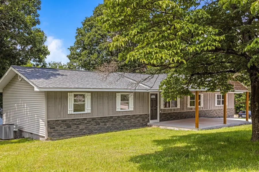 17 Hill Street, Ringgold, GA 30736 - #2
