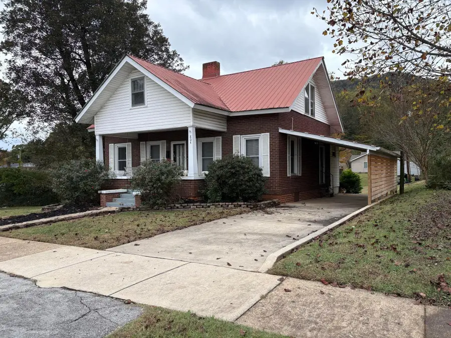 804 Elm Avenue, South Pittsburg, TN 37380 - #2