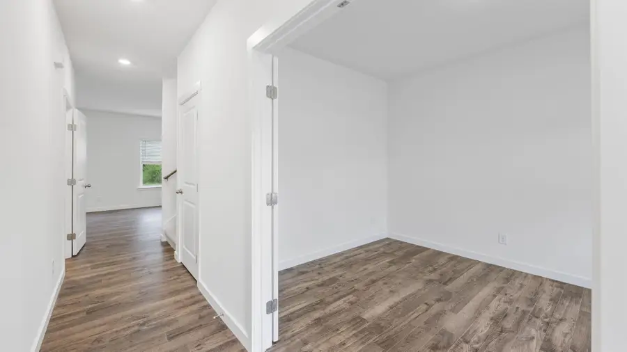 3452 Hopkins Dr, Chattanooga, TN 37419 - #2
