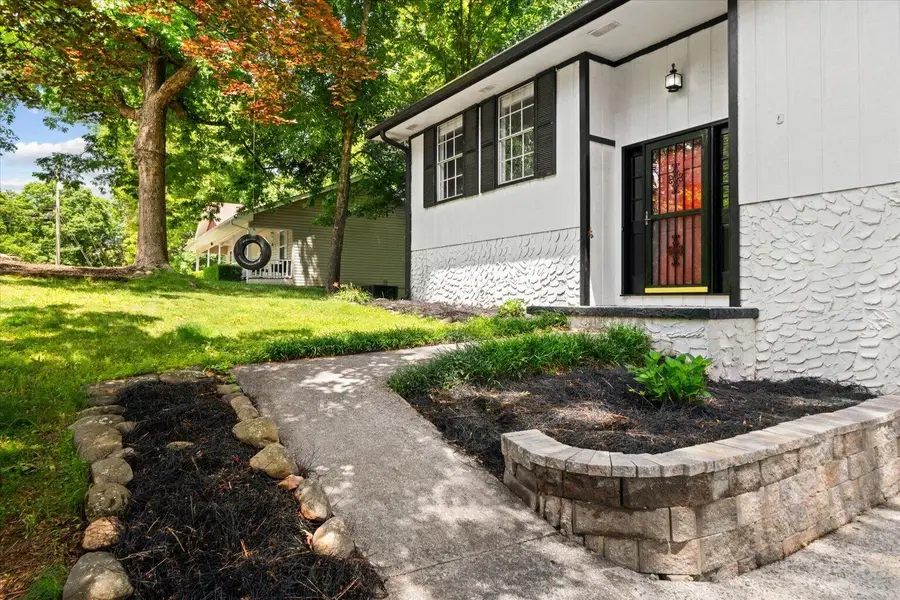 604 Pine Oaks Drive, Tunnel Hill, GA 30755 - #2
