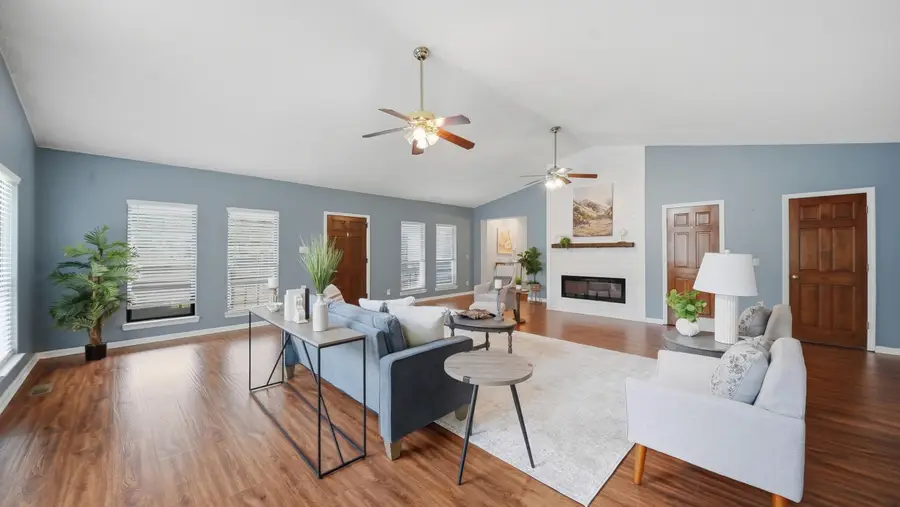 7807 Hixson Pike, Hixson, TN 37343 - #2