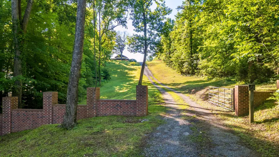 11716 S Crestwood Trail, Harrison, TN 37341 - #2