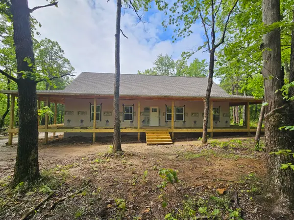 488 Hunters Trail Way #102, Altamont, TN 37301