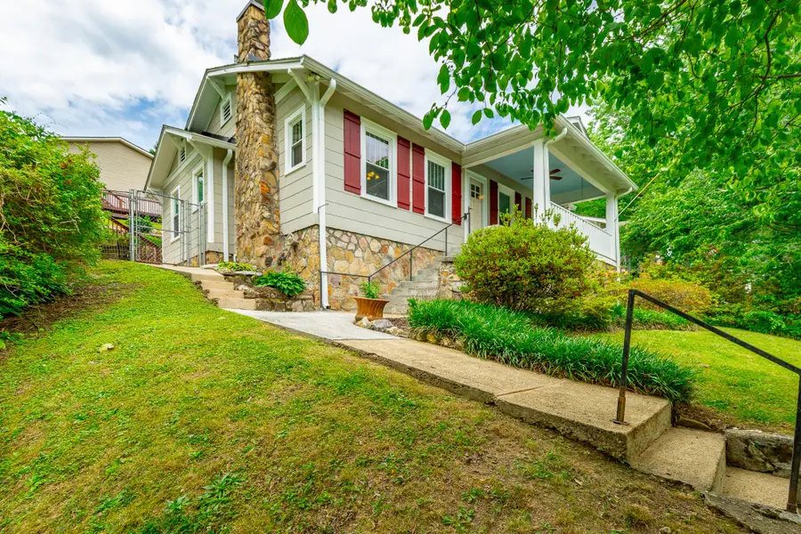 1112 Englewood Avenue, Chattanooga, TN 37405 - #3