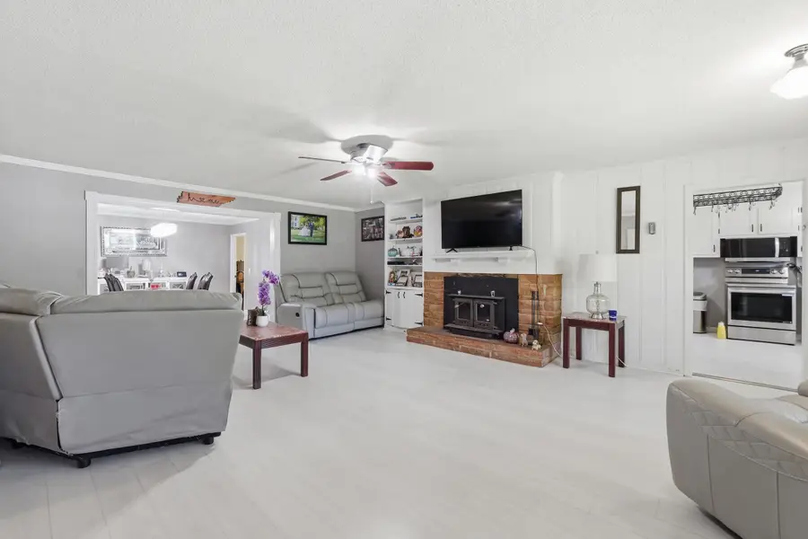 807 Tennessee Avenue, Athens, TN 37303 - #3