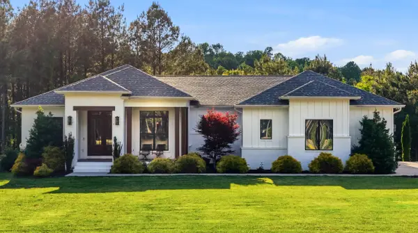 2275 River Bluffs Drive, Jasper, TN 37347