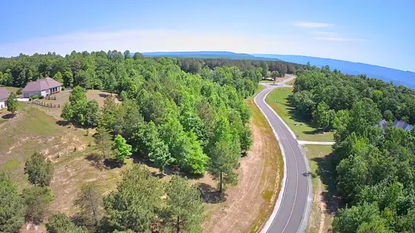 1899 River Bluffs Drive, Jasper, TN 37347