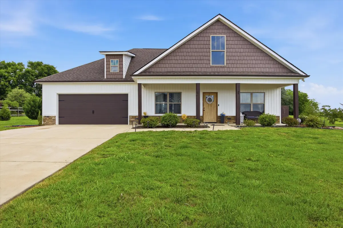 14 Farm View Circle, Rock Spring, GA 30739 - #1