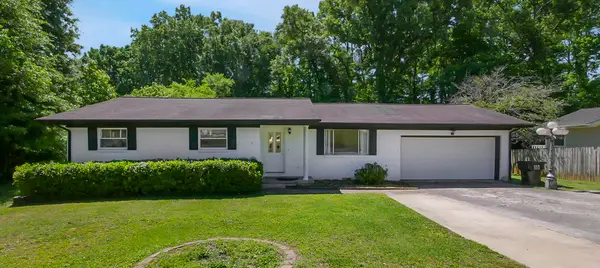 445 Kelsey Drive, Rossville, GA 30741