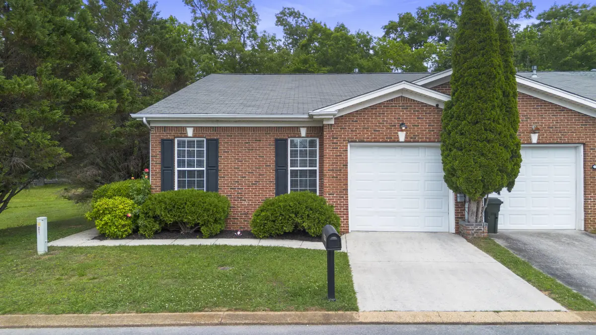 1809 Jackson Square Drive, Hixson, TN 37343 - #1