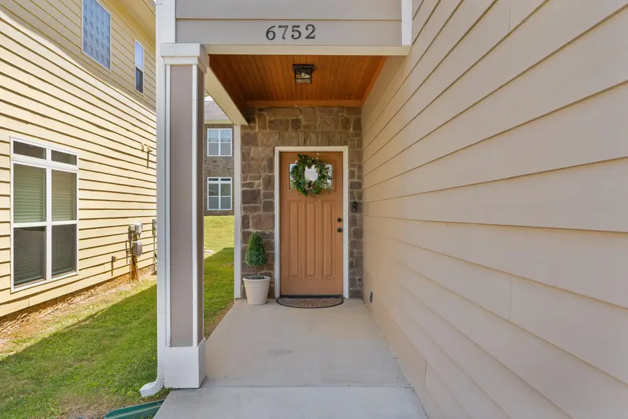 6752 Palms Court, Chattanooga, TN 37421 - #2