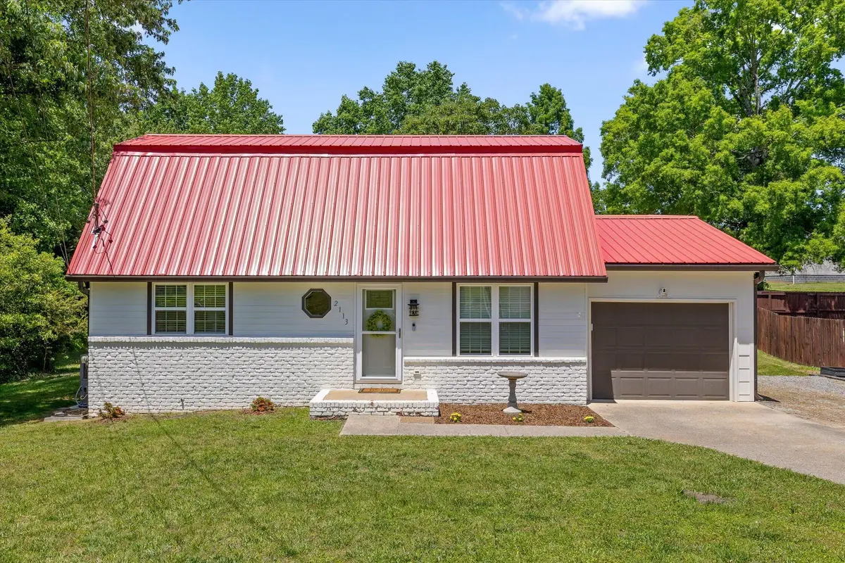 2113 Dallas Lake Road, Soddy Daisy, TN 37379 - #1