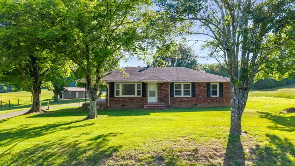 444 County Road 782, Etowah, TN 37331