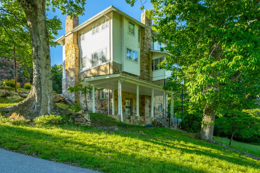 301 Mcfarland Road, Lookout Mountain, GA 30750 - #3