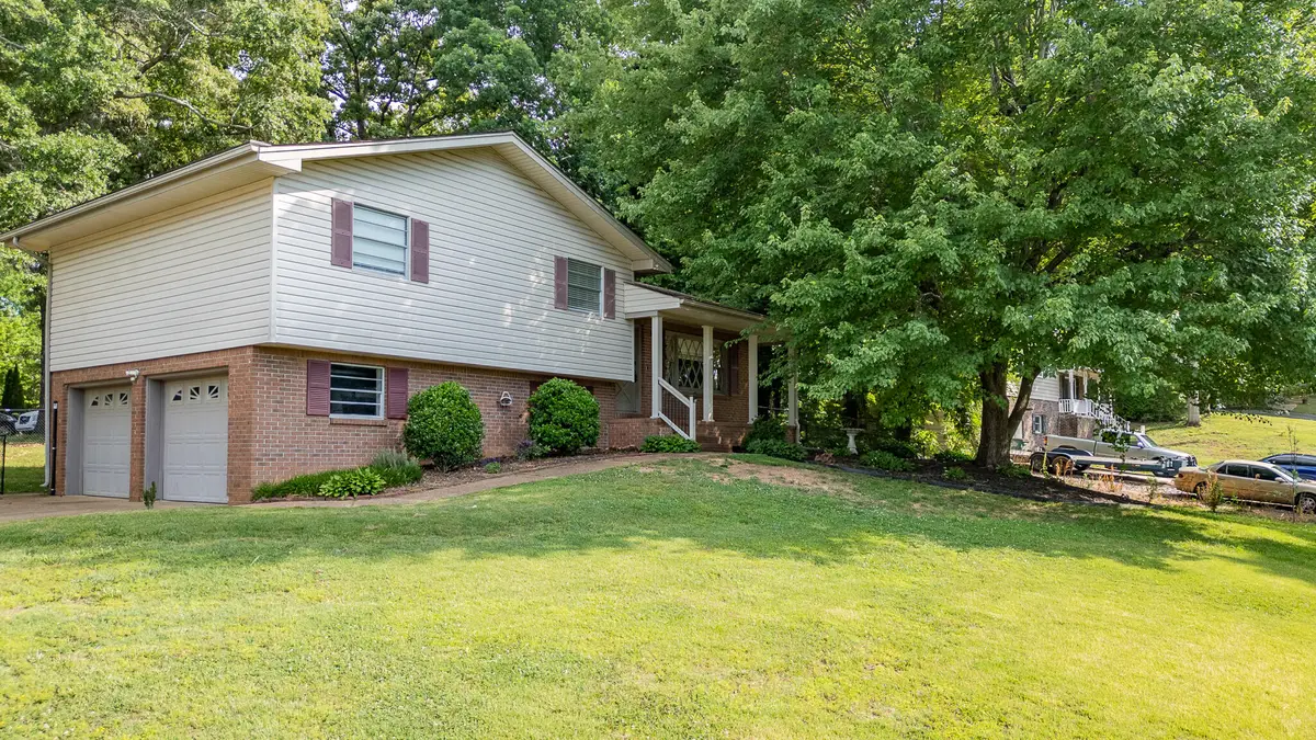 901 Spurling Drive, Hixson, TN 37343 - #1